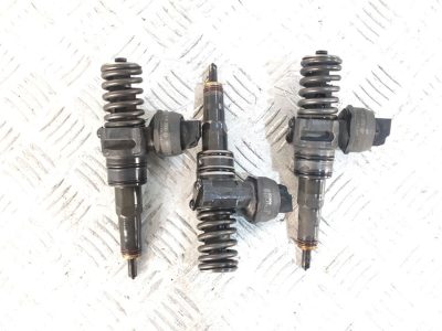 Форсунка дизельная VW Polo 4 1.4 TDI 045130073T - АвтоСклад31.рф - авторазборка контрактные б/у запчасти в г. Белгород
